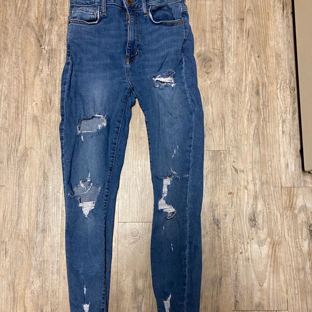 Forever 21 Jeans! Size 27!